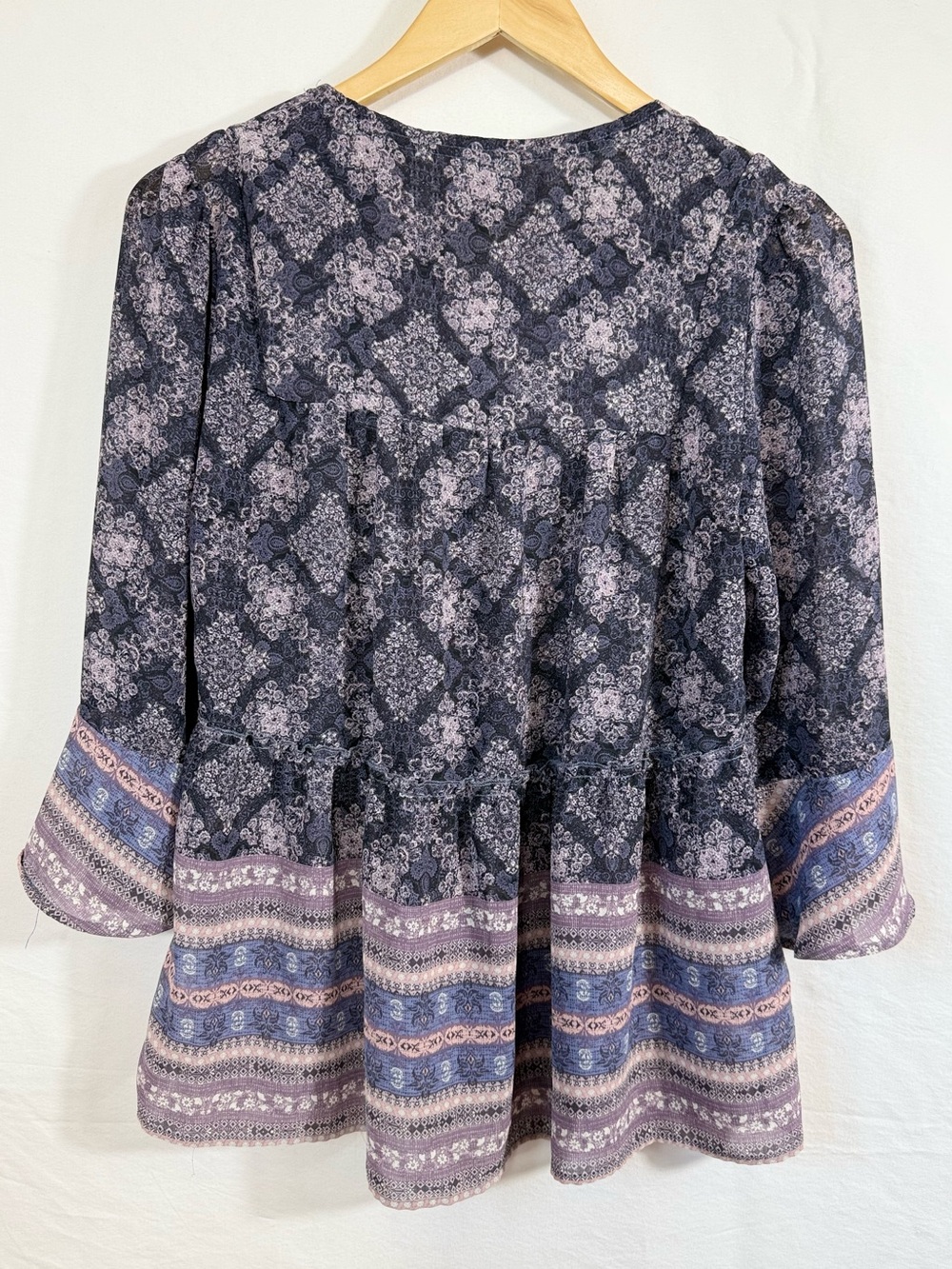 Knox Rose Lavender Purple and Cream Paisley Print Blouse - Picture 4 of 5